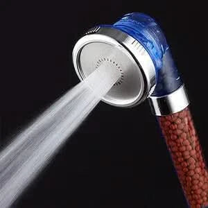 Nøytraliserende dusj for revitalisert hud 